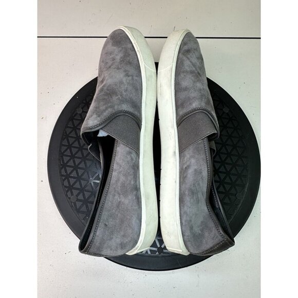 VINCE. Gray Suede Causal Slip On Sneaker Sz 8M / 38.5 - Picture 4 of 12